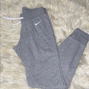 NIKE JOGGERS